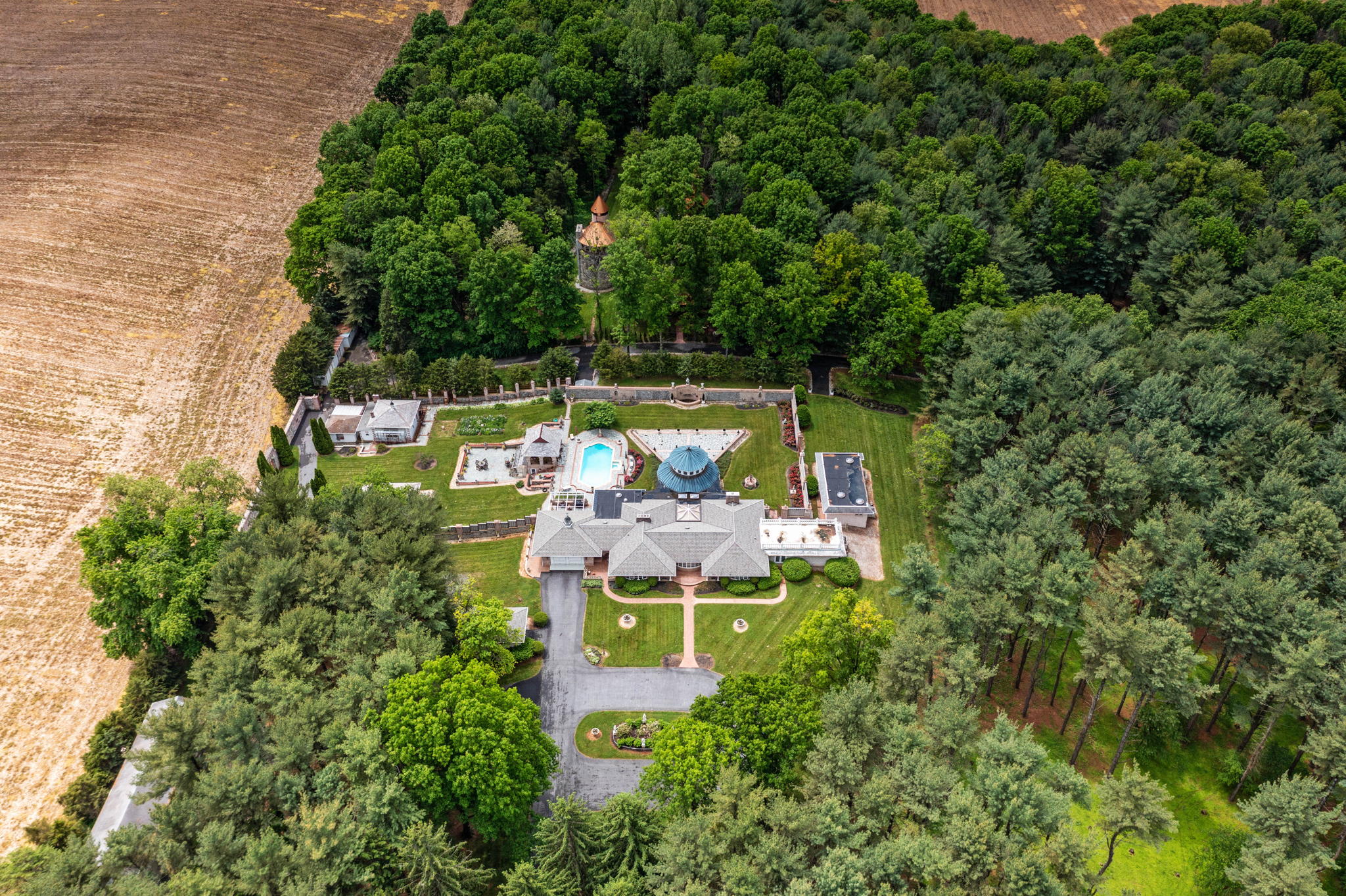 1200 Keyes Ferry Rd, Charles Town, WV 25414, USA Photo 6