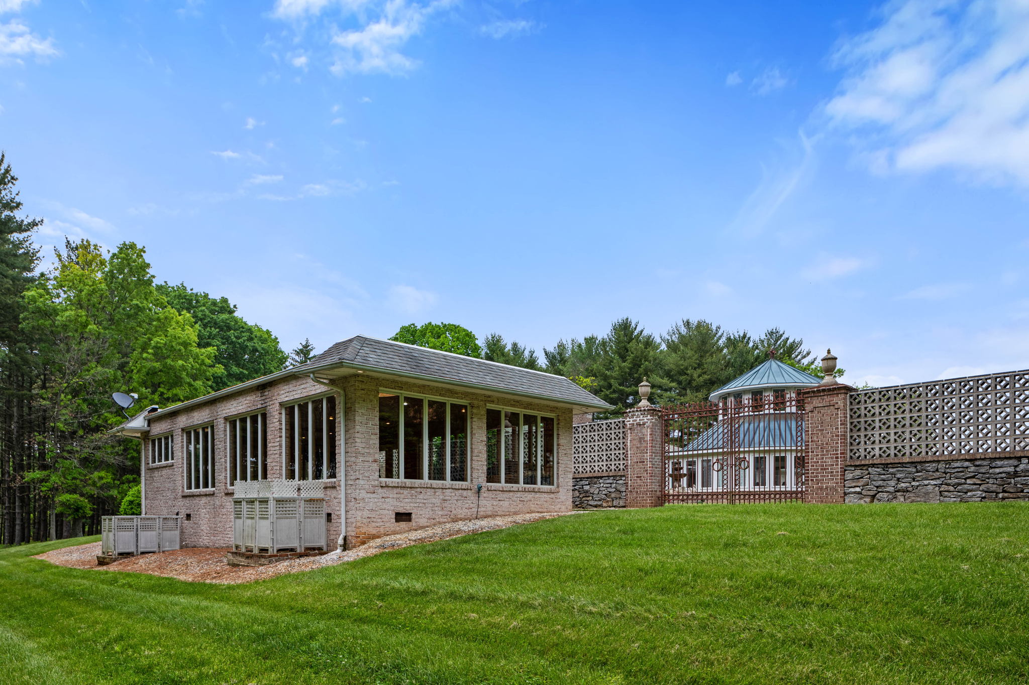 1200 Keyes Ferry Rd, Charles Town, WV 25414, USA Photo 37