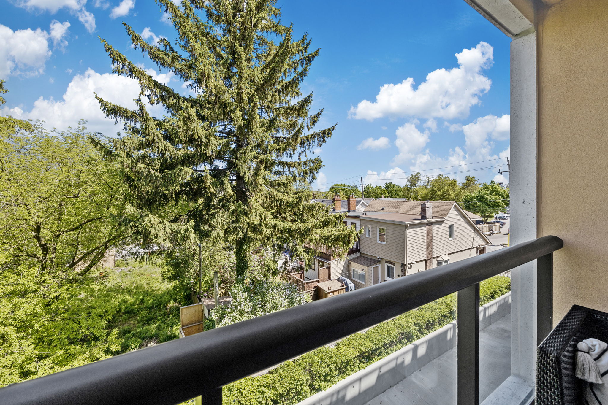 Toronto property showcase — delivered property photograph 25