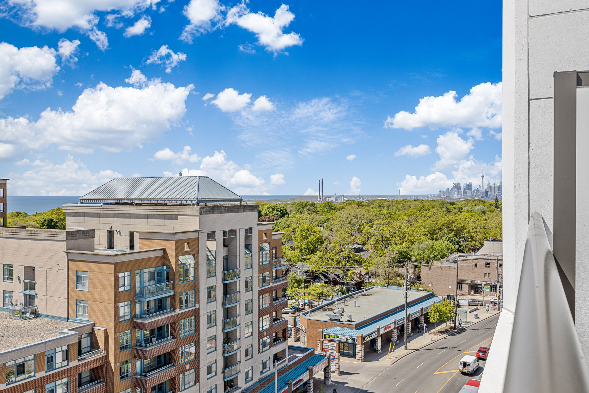 Toronto property showcase — delivered property photograph 38