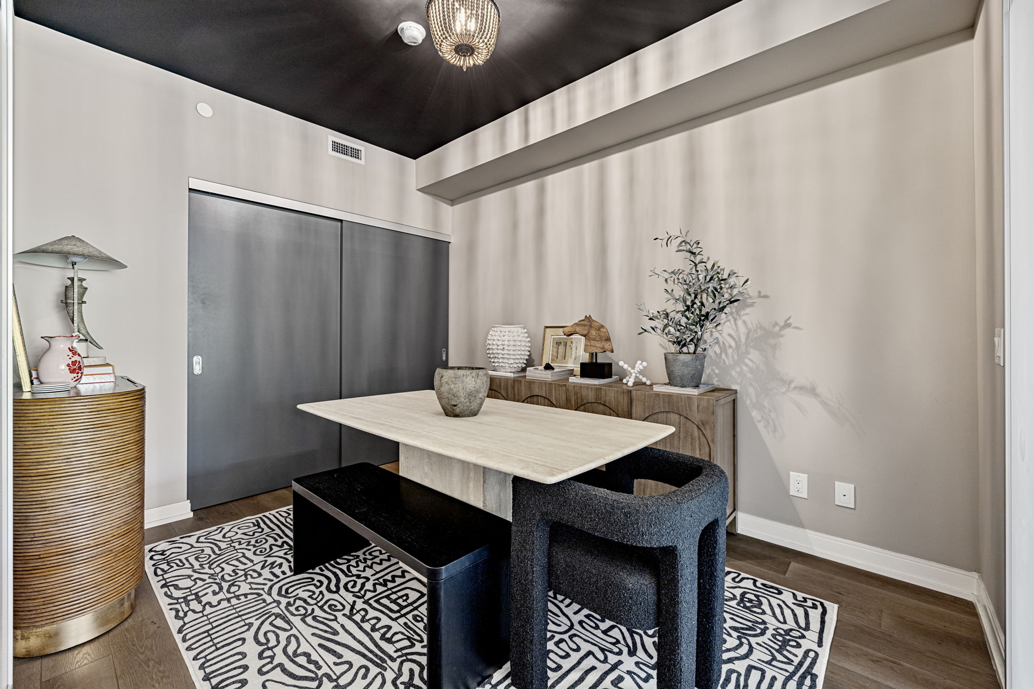 Toronto property showcase — delivered property photograph 17
