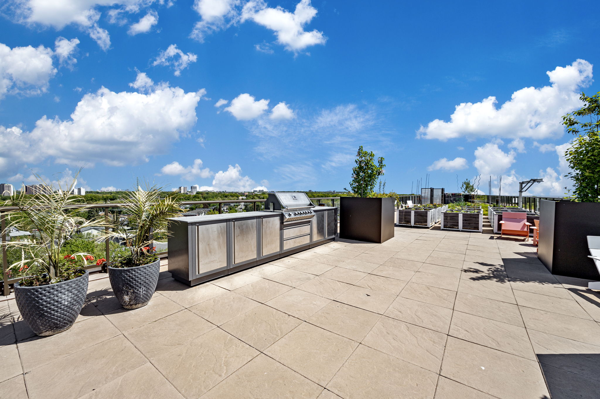Toronto property showcase — delivered property photograph 33