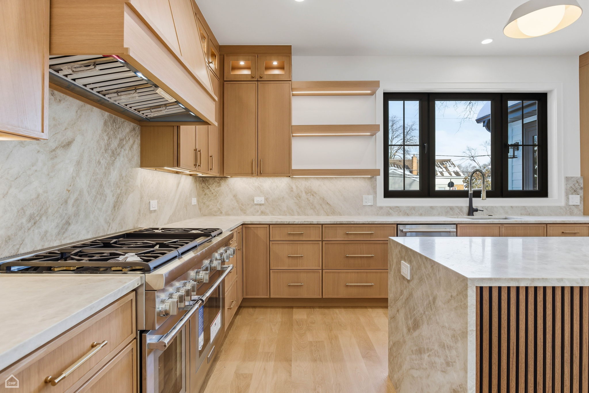 1100 Lois Ave - Matt Liss_CHP2025_009