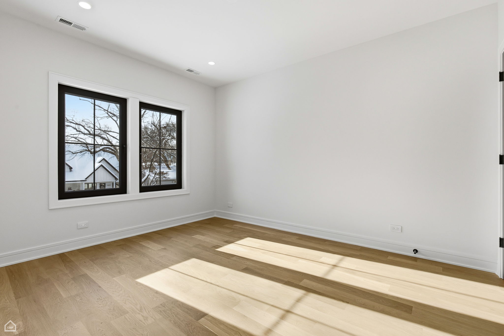 1100 Lois Ave - Matt Liss_CHP2025_030