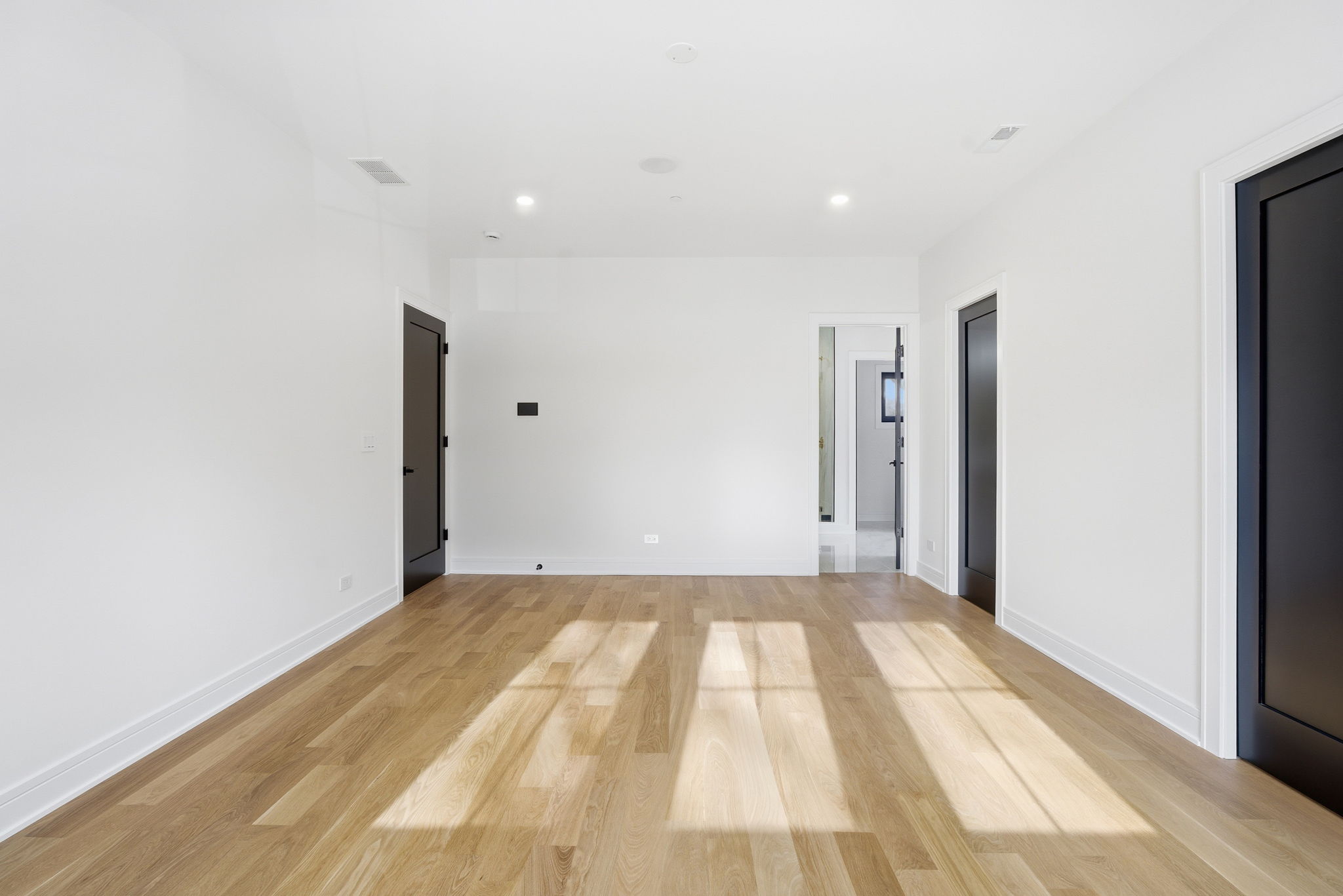 1100 Louis - reshoot_CHP2025_027