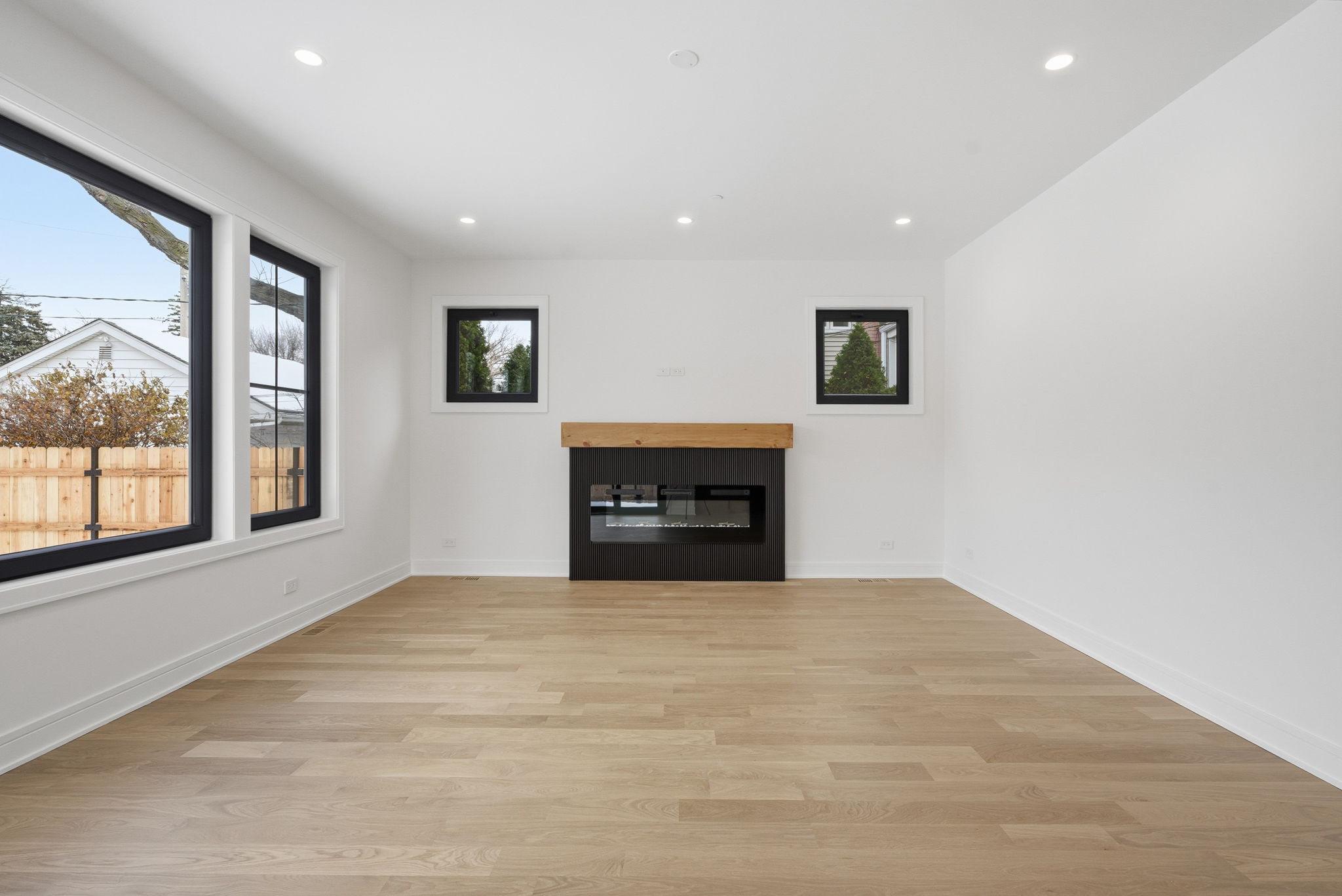 1100 Louis - reshoot_CHP2025_045