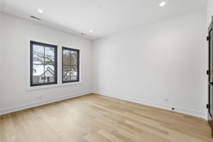 1100 Louis - reshoot_CHP2025_011