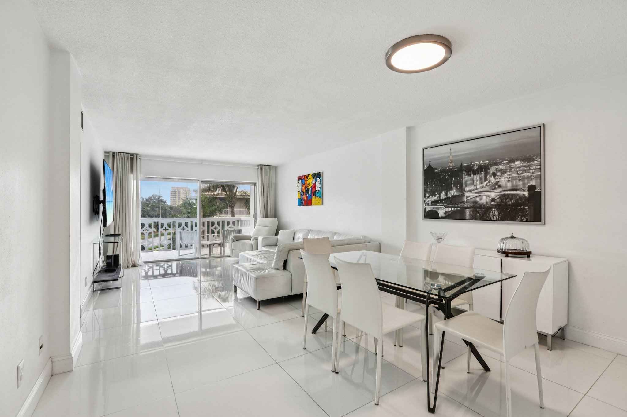 N Shore Dr-S2701-013.jpg