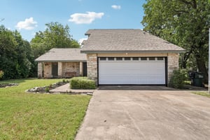 River Bend Dr-S2606-002.jpg