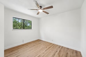 River Bend Dr-S2606-027.jpg