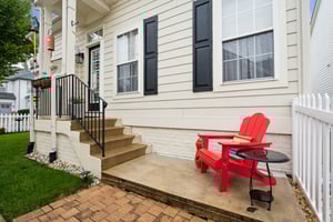 Exterior Rear Landing