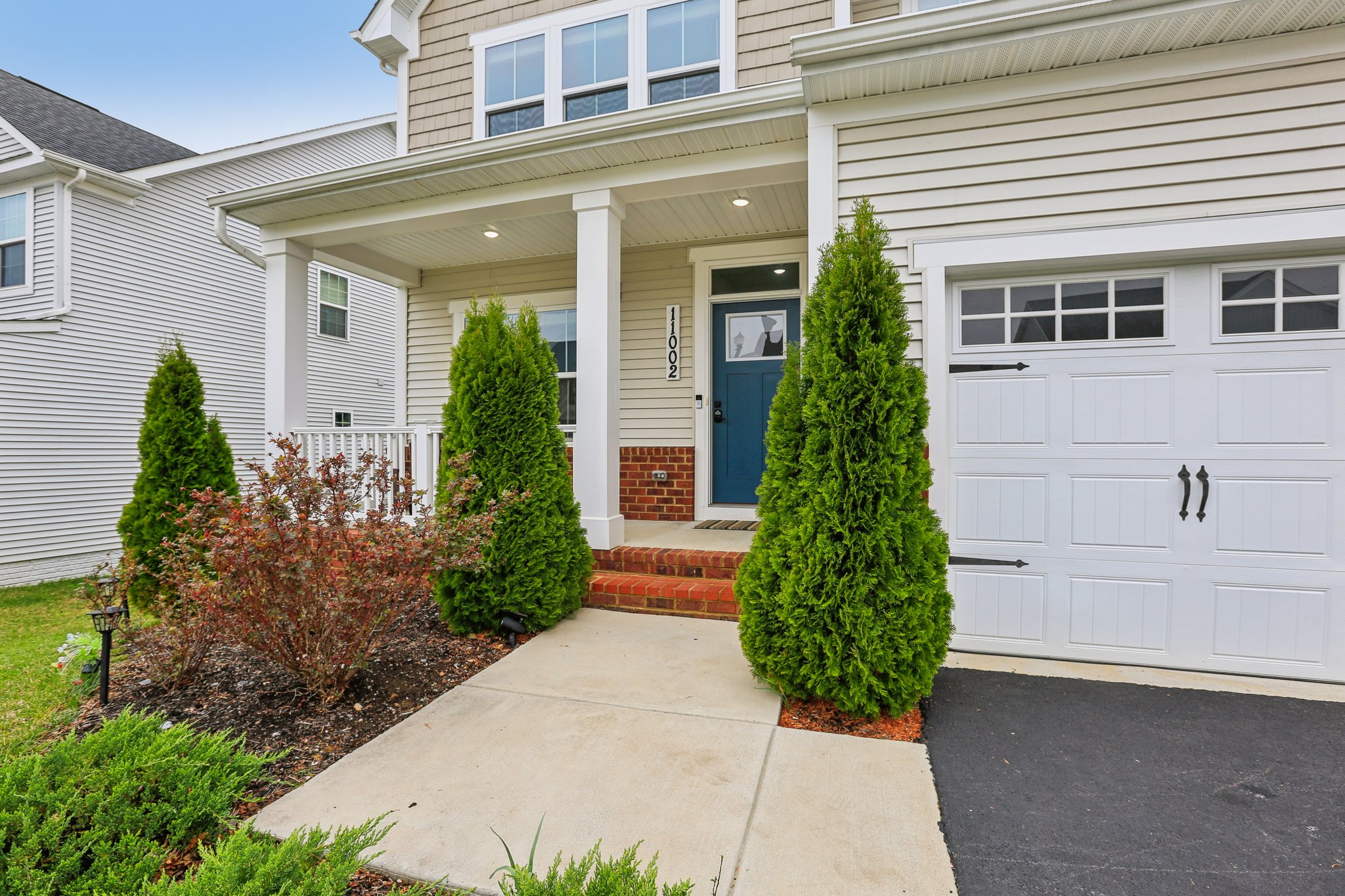 Corner Stone Ln-S0304-004.jpg