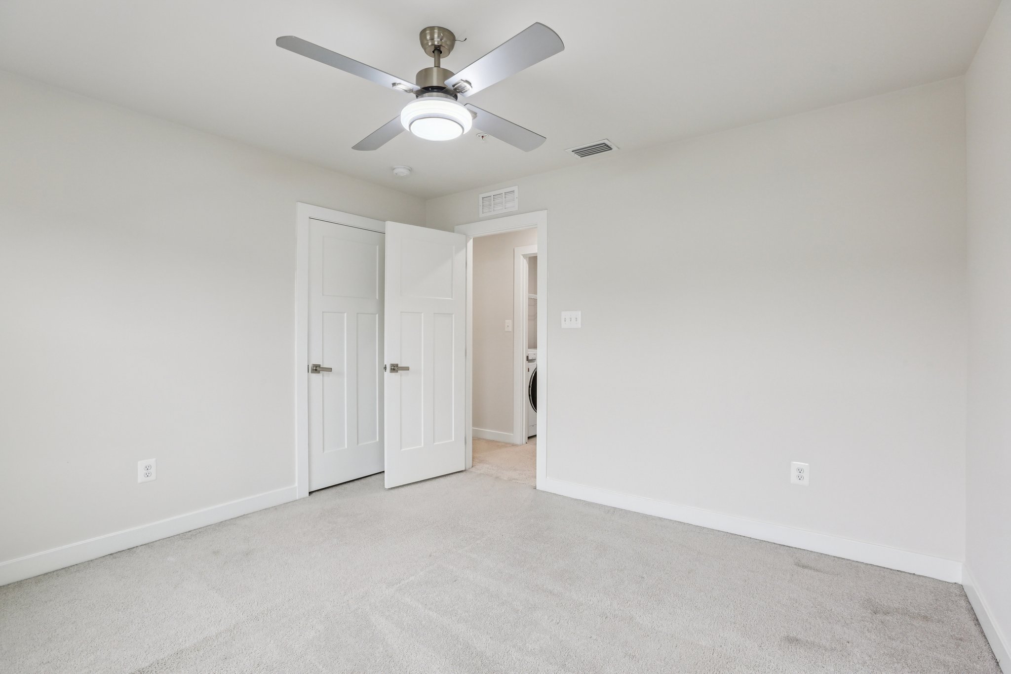 Corner Stone Ln-S0304-033.jpg