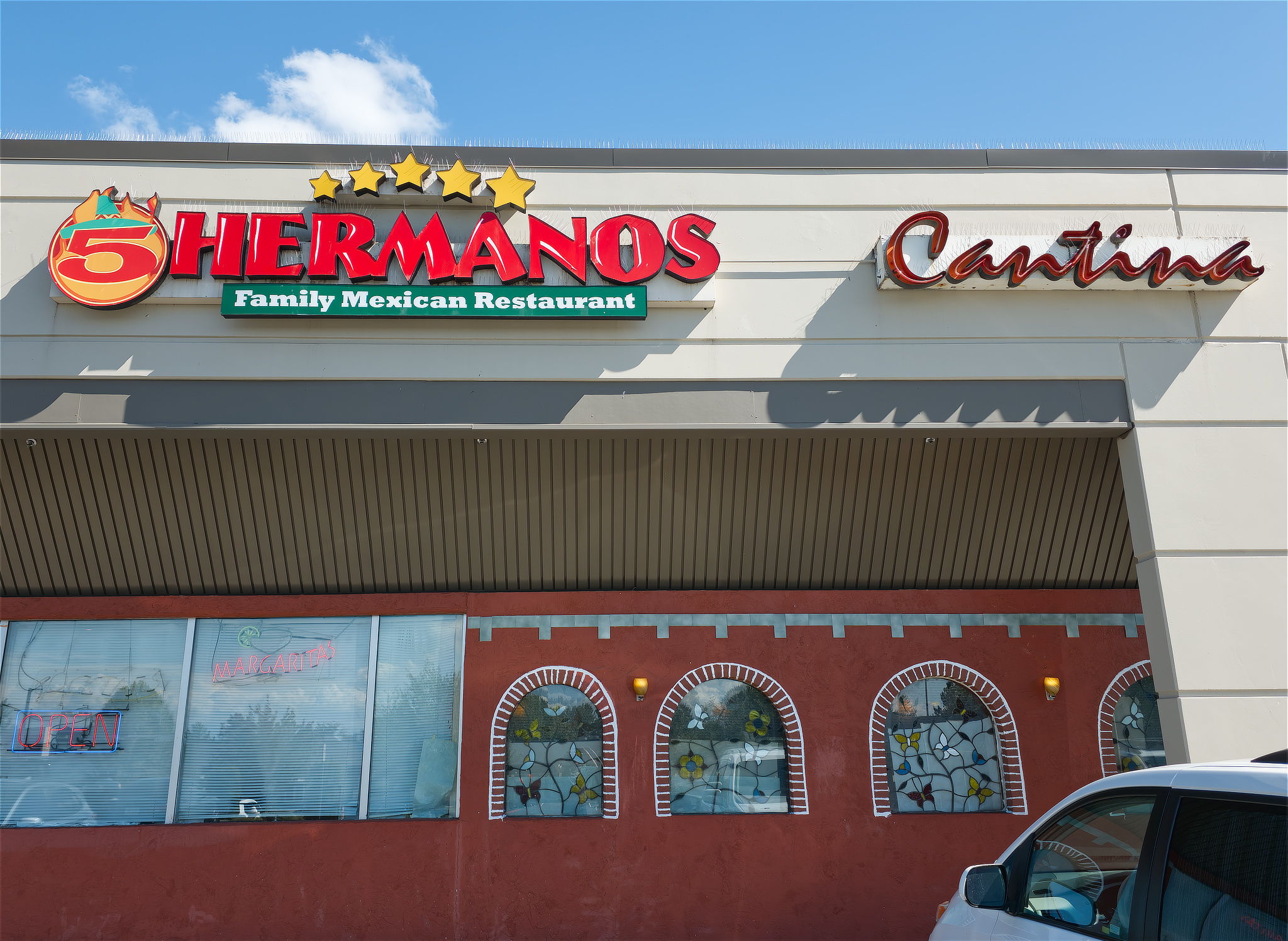 HERMANOS CANTINA