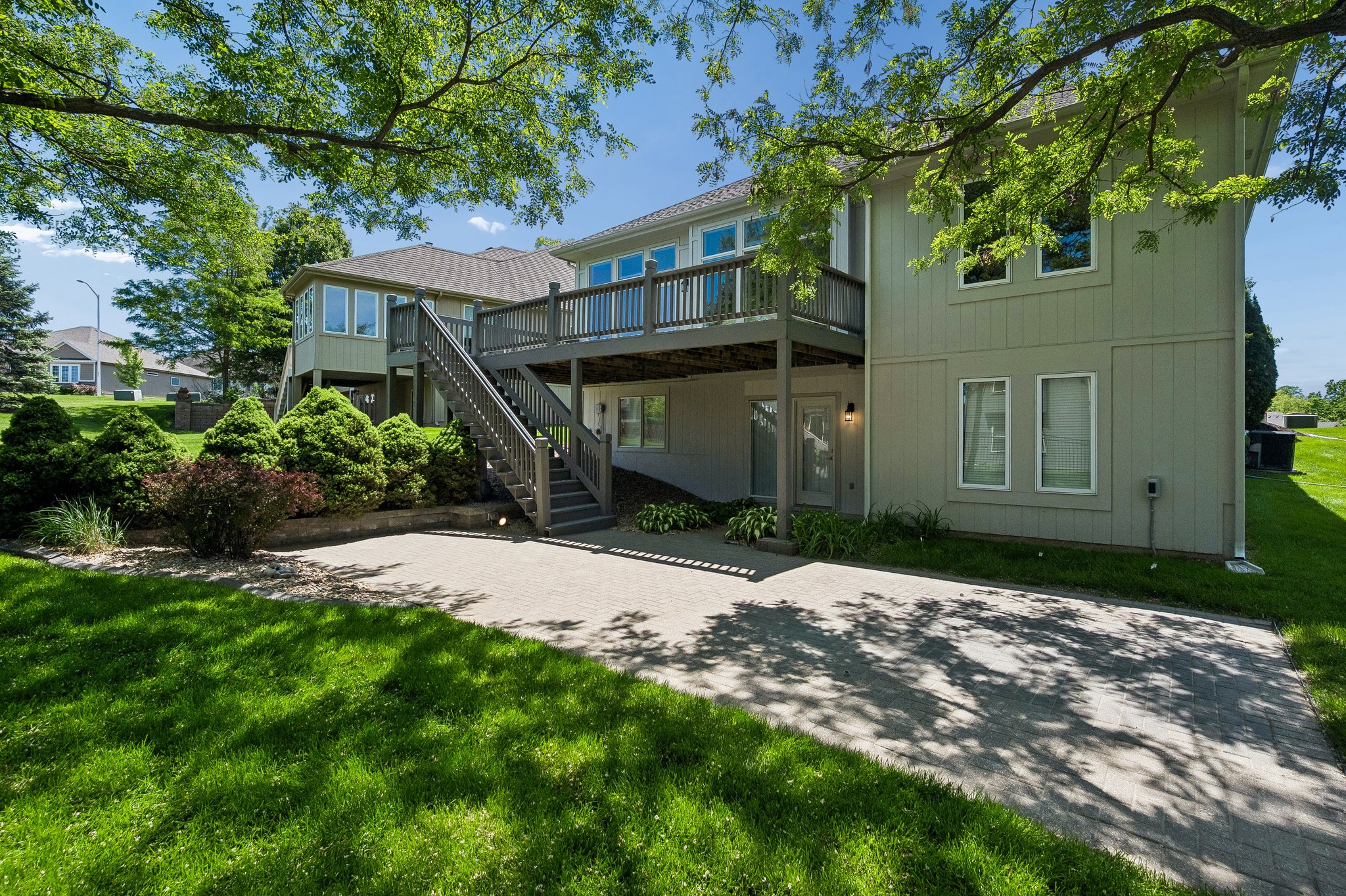 8722 - 11005 N Cosby Ave_034.jpg