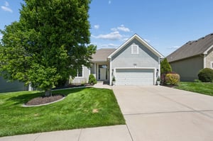 8722 - 11005 N Cosby Ave_002.jpg