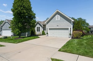 8722 - 11005 N Cosby Ave_003.jpg