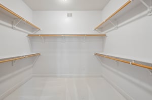 8722 - 11005 N Cosby Ave_016.jpg