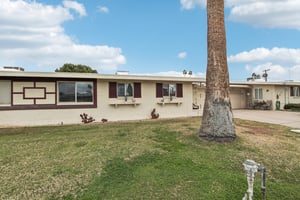 W Windsor Dr-S1902-003.jpg