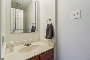Oaktree Park-S3007-029.jpg