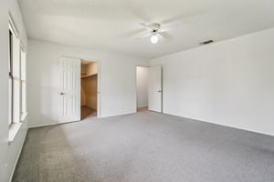 Oaktree Park-S3007-048.jpg