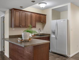 31-Basement Kitchenette