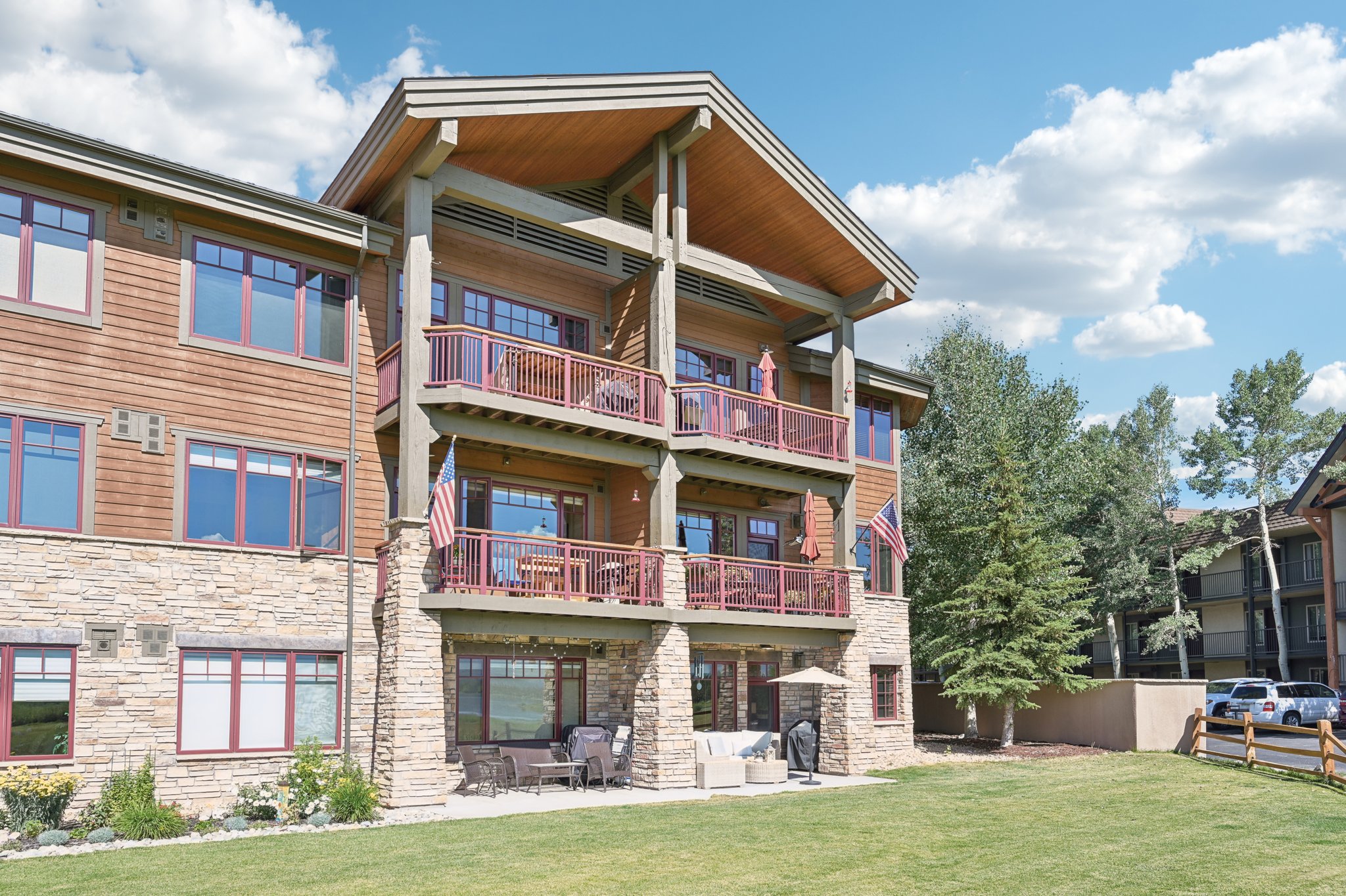 9000 Divide 101-038.jpg