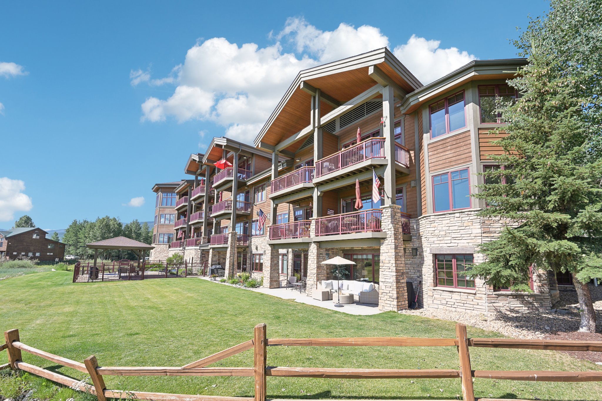 9000 Divide 101-039.jpg