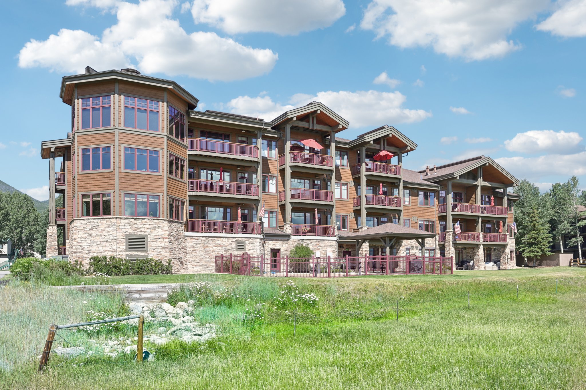 9000 Divide 101-041.jpg