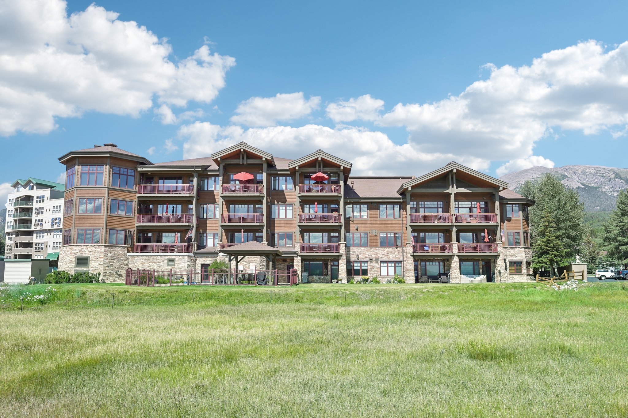 9000 Divide 101-042.jpg