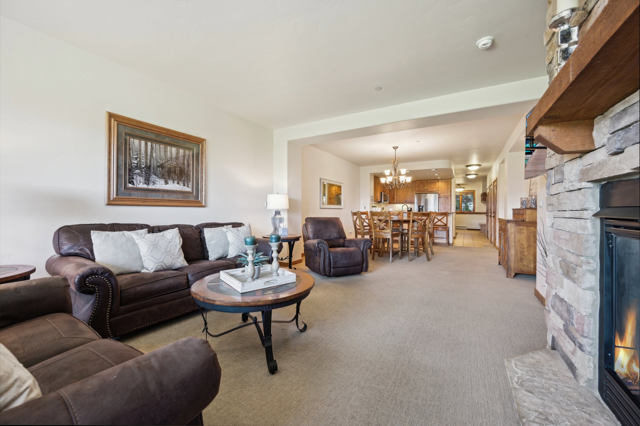 9000 Divide 101-006r.jpg