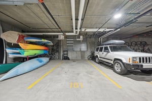 9000 Divide 101-049.jpg