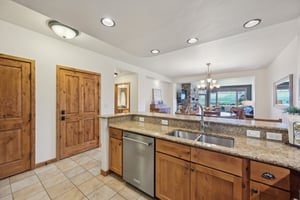 9000 Divide 101-014r.jpg