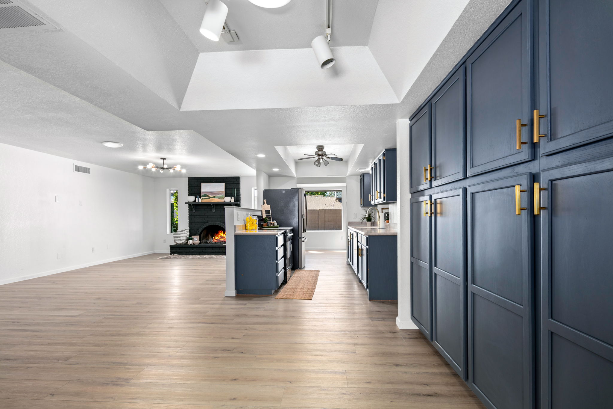 Dining Room To Kitchen