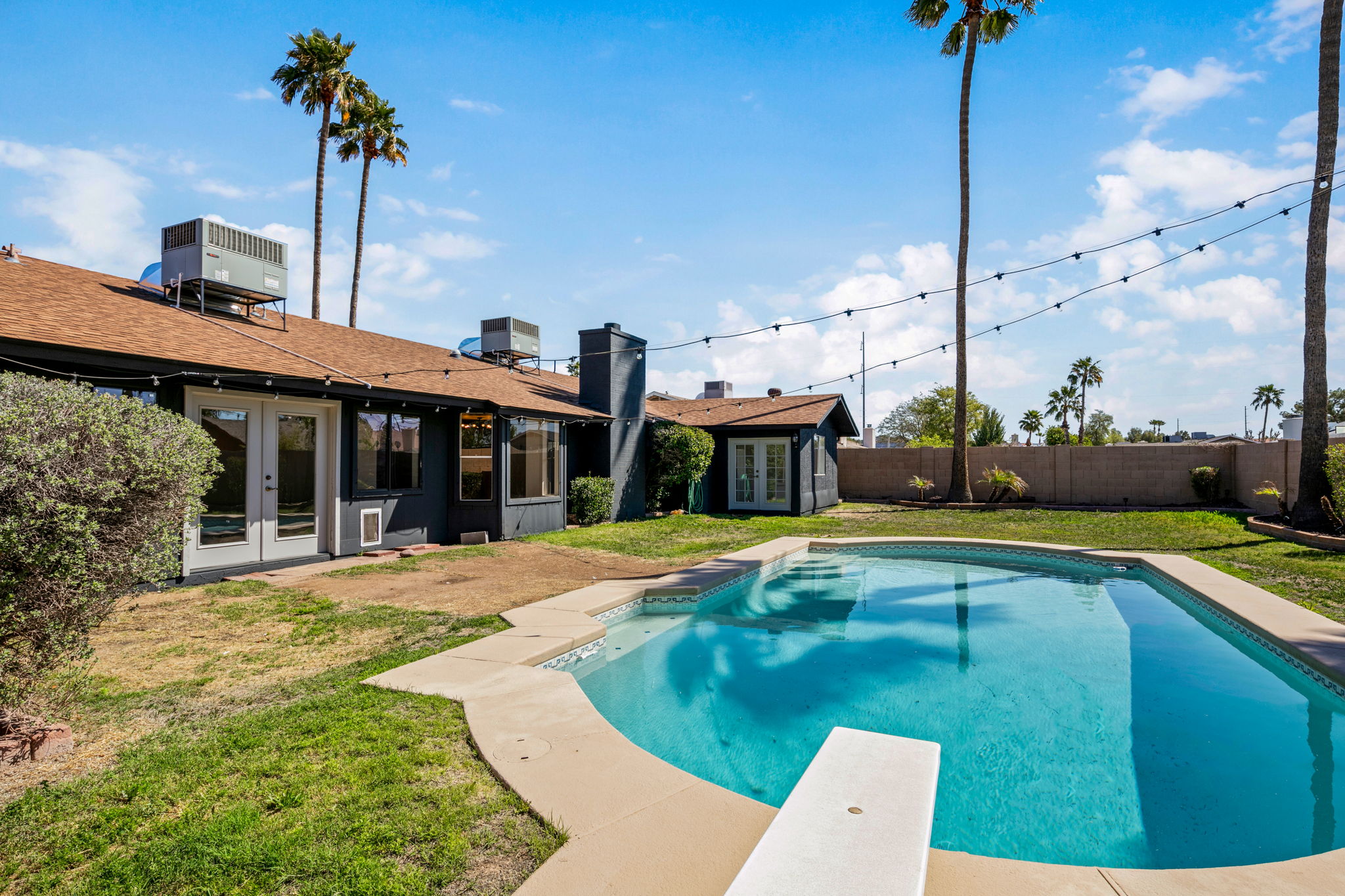Dive Pool