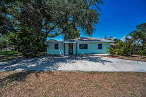 Front Exterior1