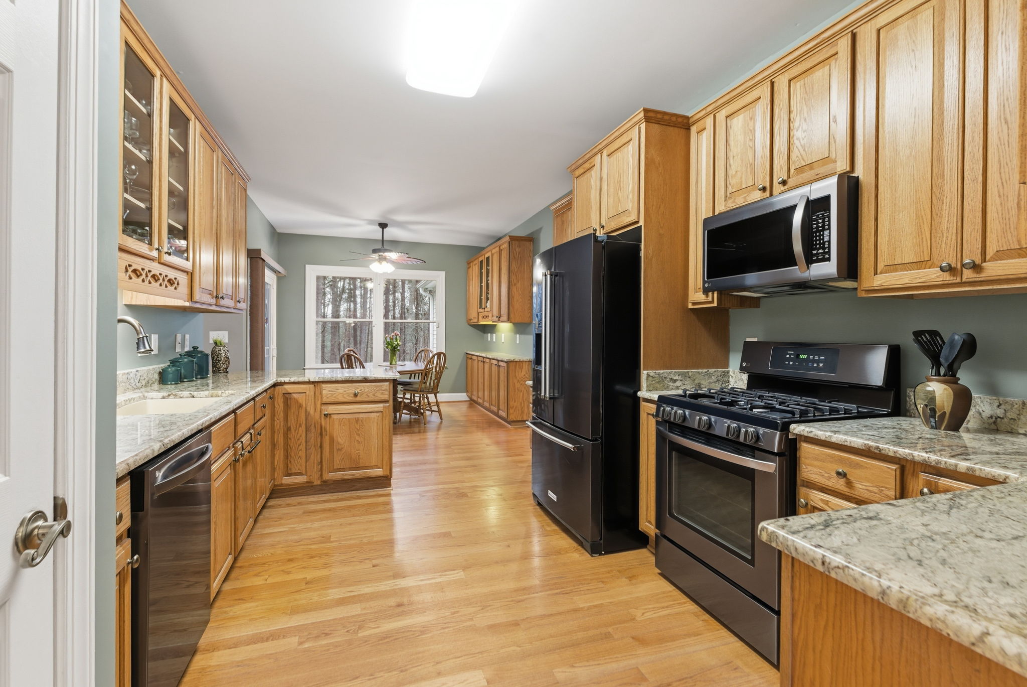 1101 Hidden Hills Drive-19