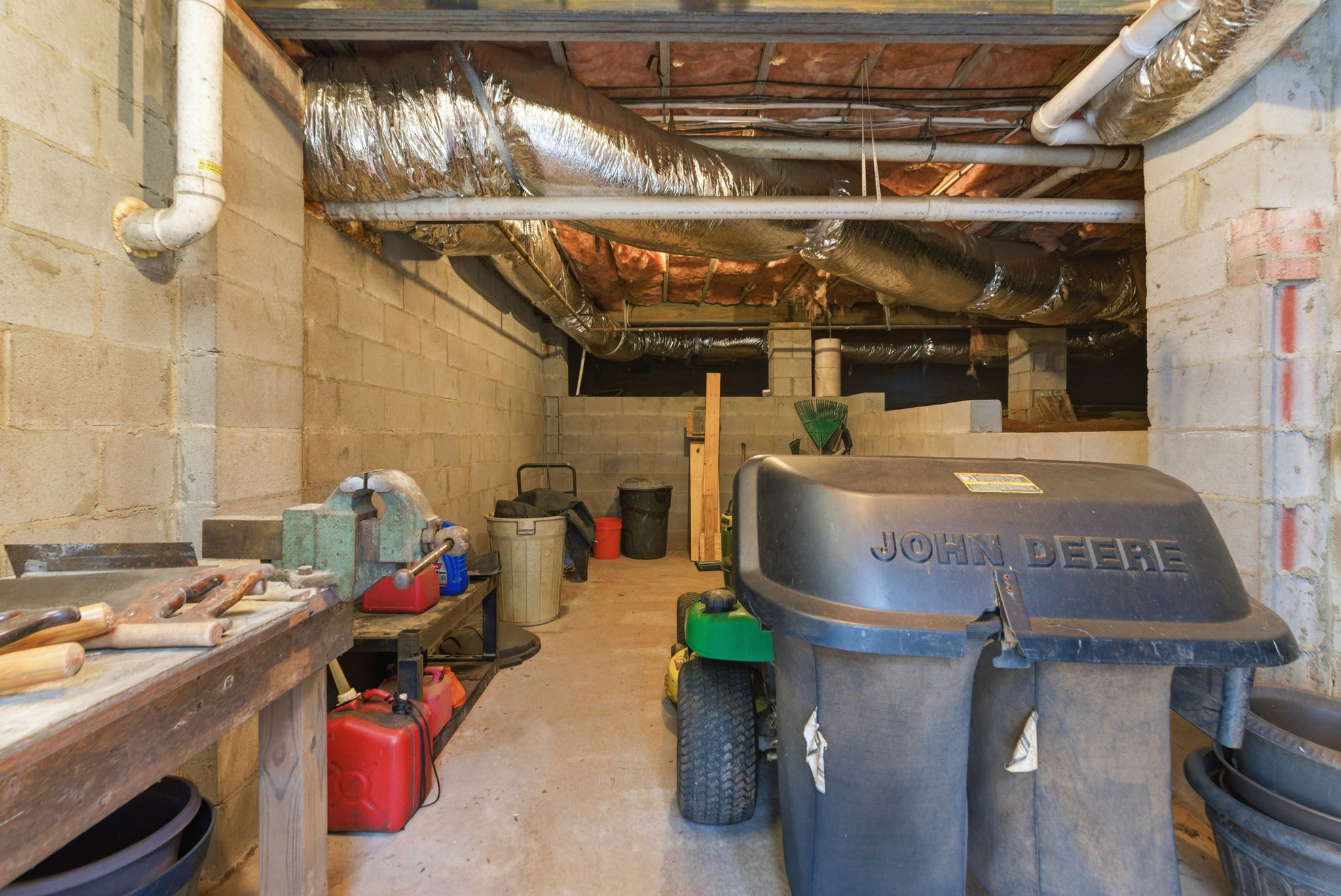 1101 Hidden Hills Drive-71