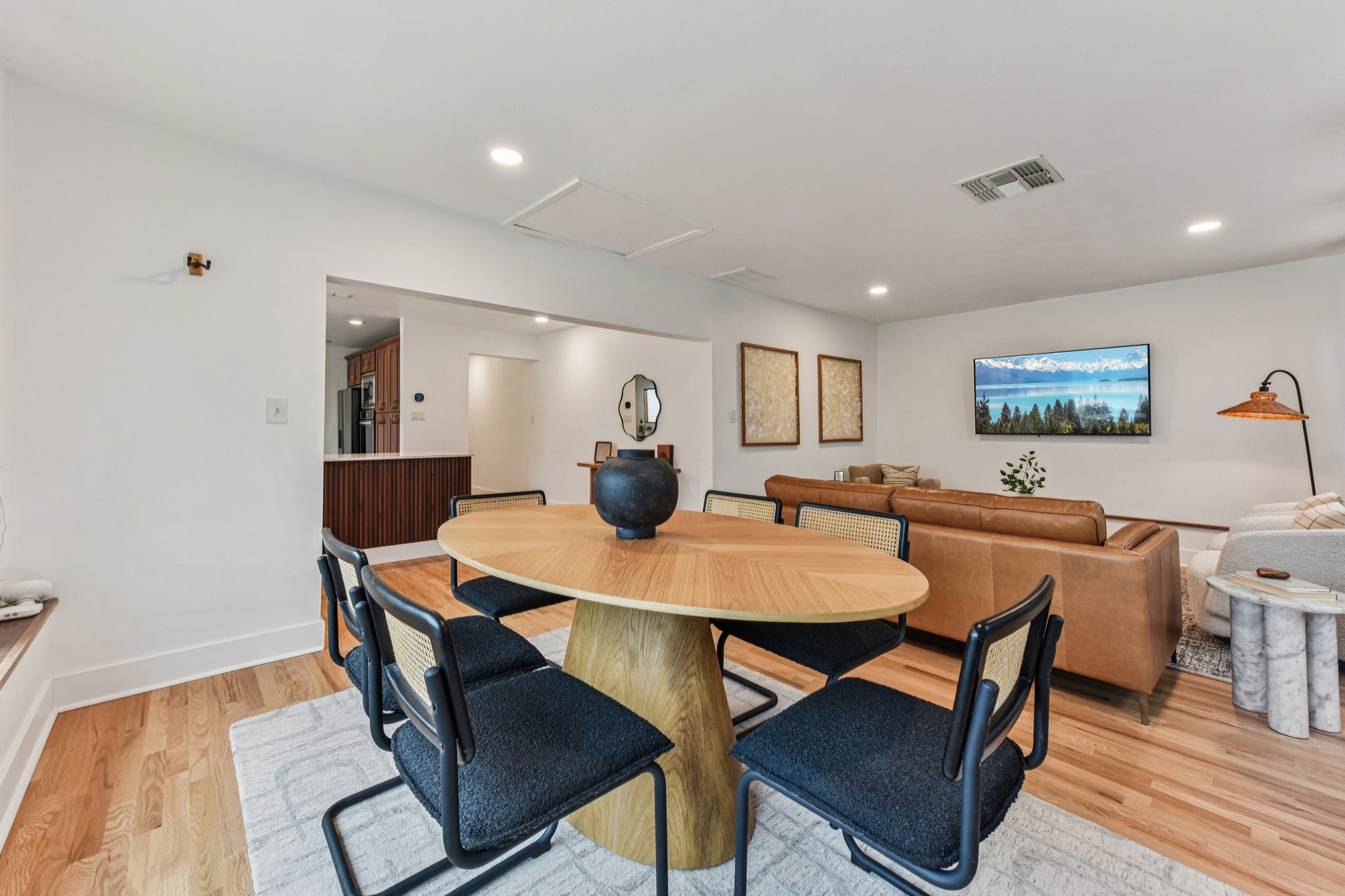 Manlove St-S1312-008.jpg