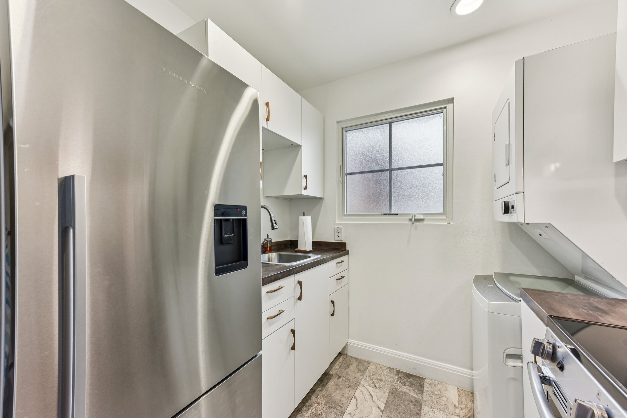 Manlove St-S1512-009.jpg