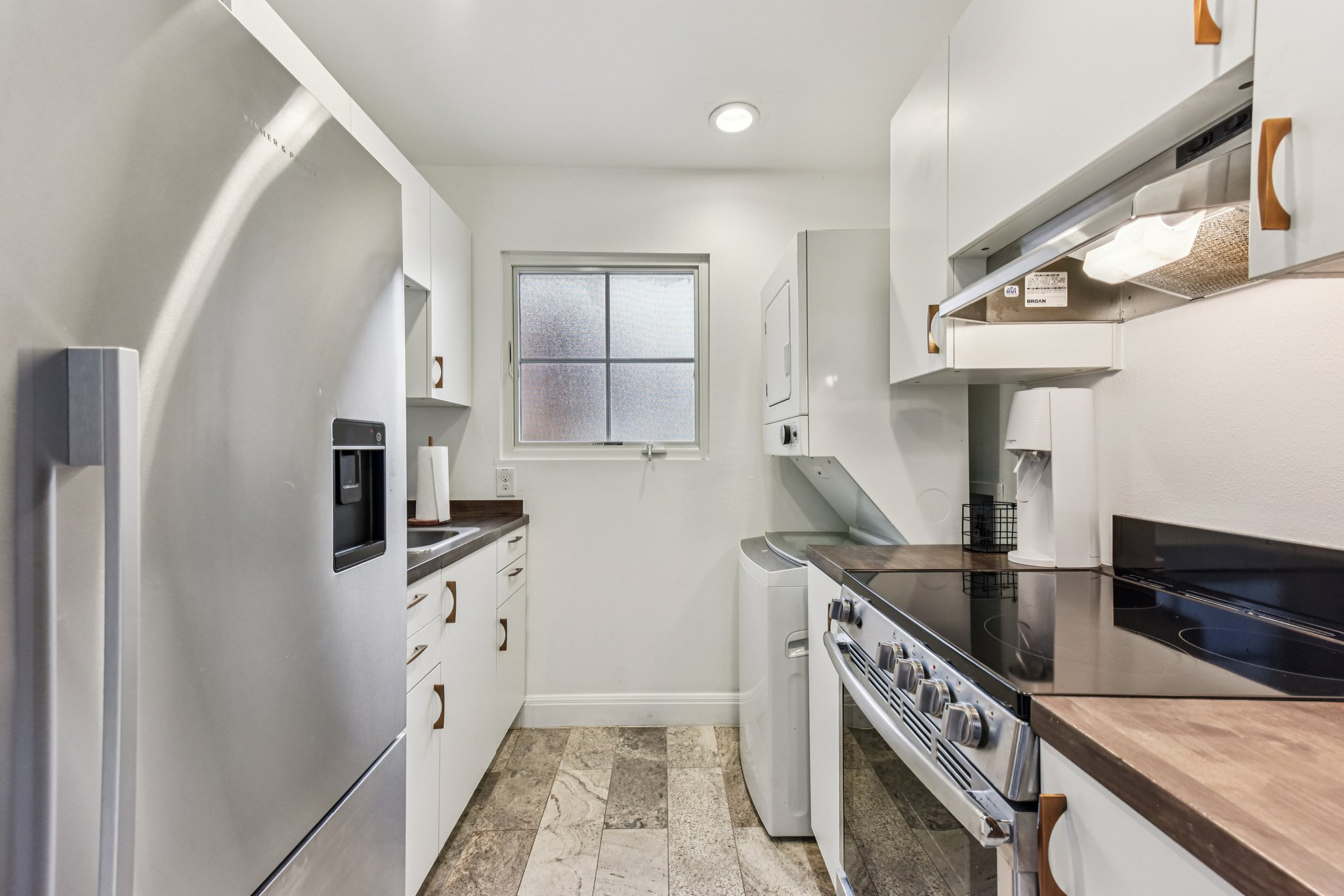 Manlove St-S1512-011.jpg