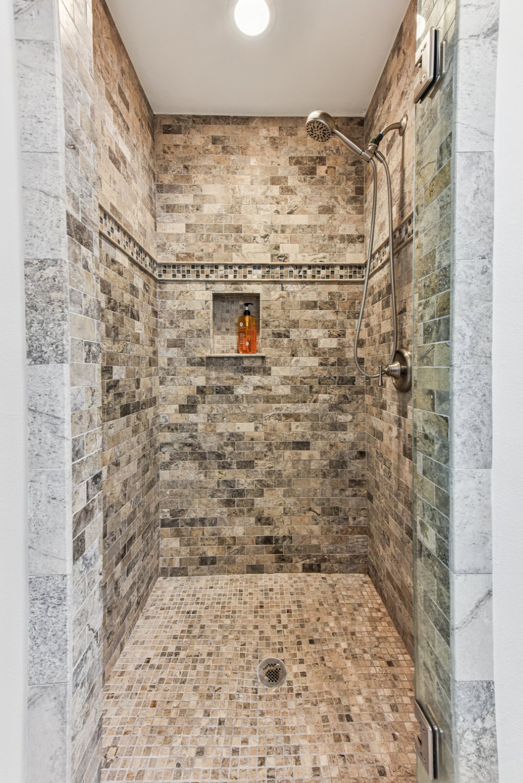 Manlove St-S1512-015.jpg