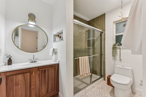 Manlove St-S1312-021.jpg