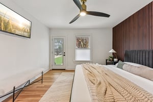 Manlove St-S1312-028.jpg