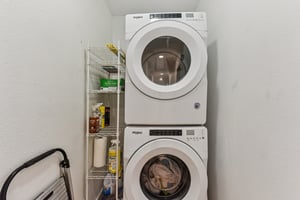 Manlove St-S1312-035.jpg