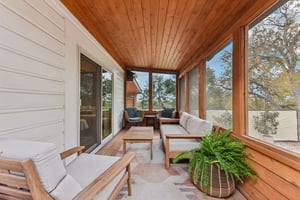 Manlove St-S1312-037.jpg