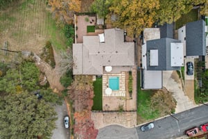 Manlove St-S1312-054.jpg