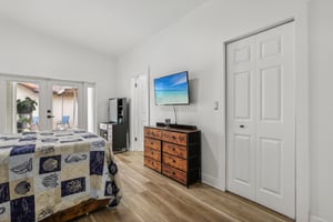 NW 128th Pl-024.jpg