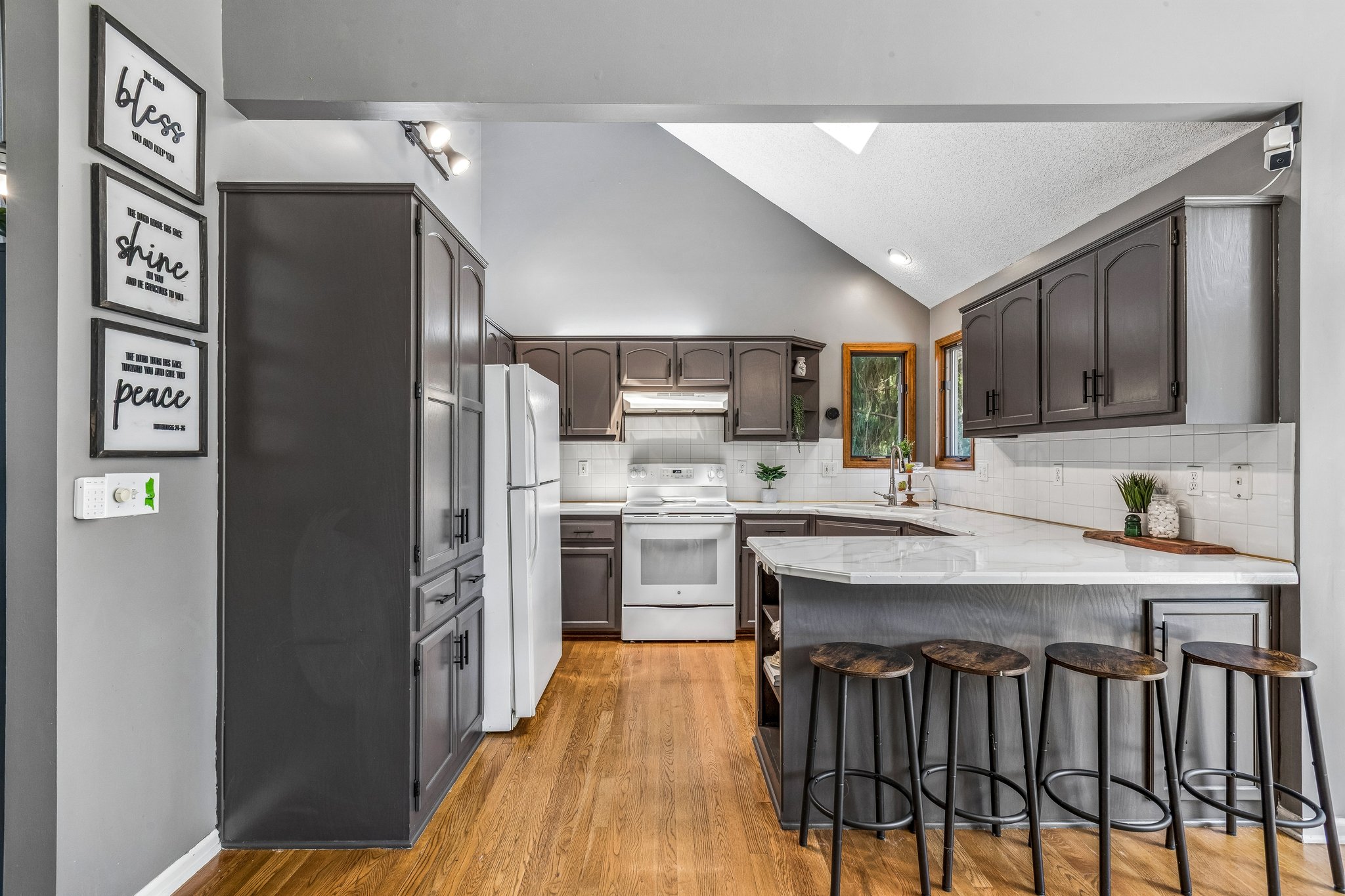 1101 NW 72nd St_008.jpg