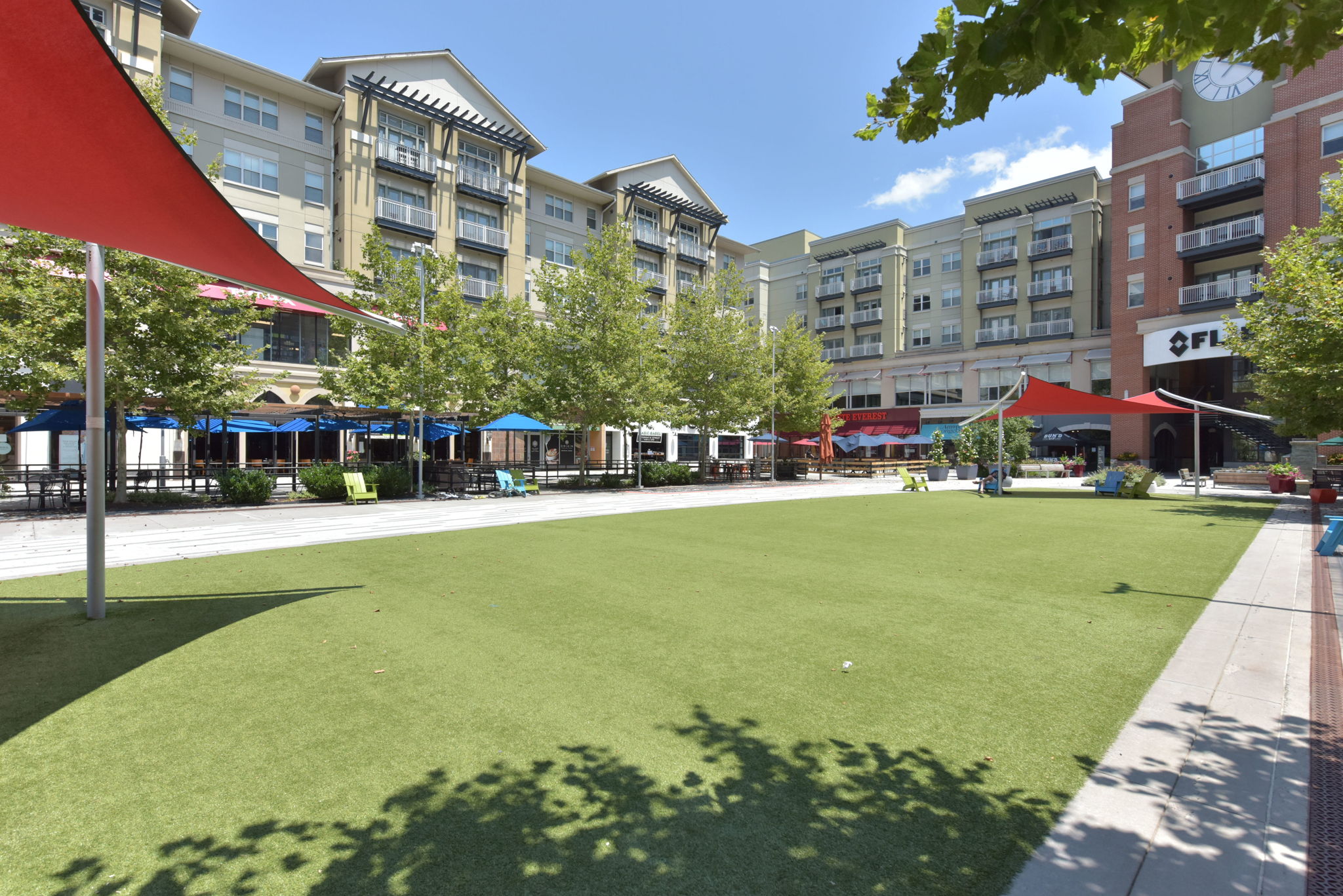  Photo 106
